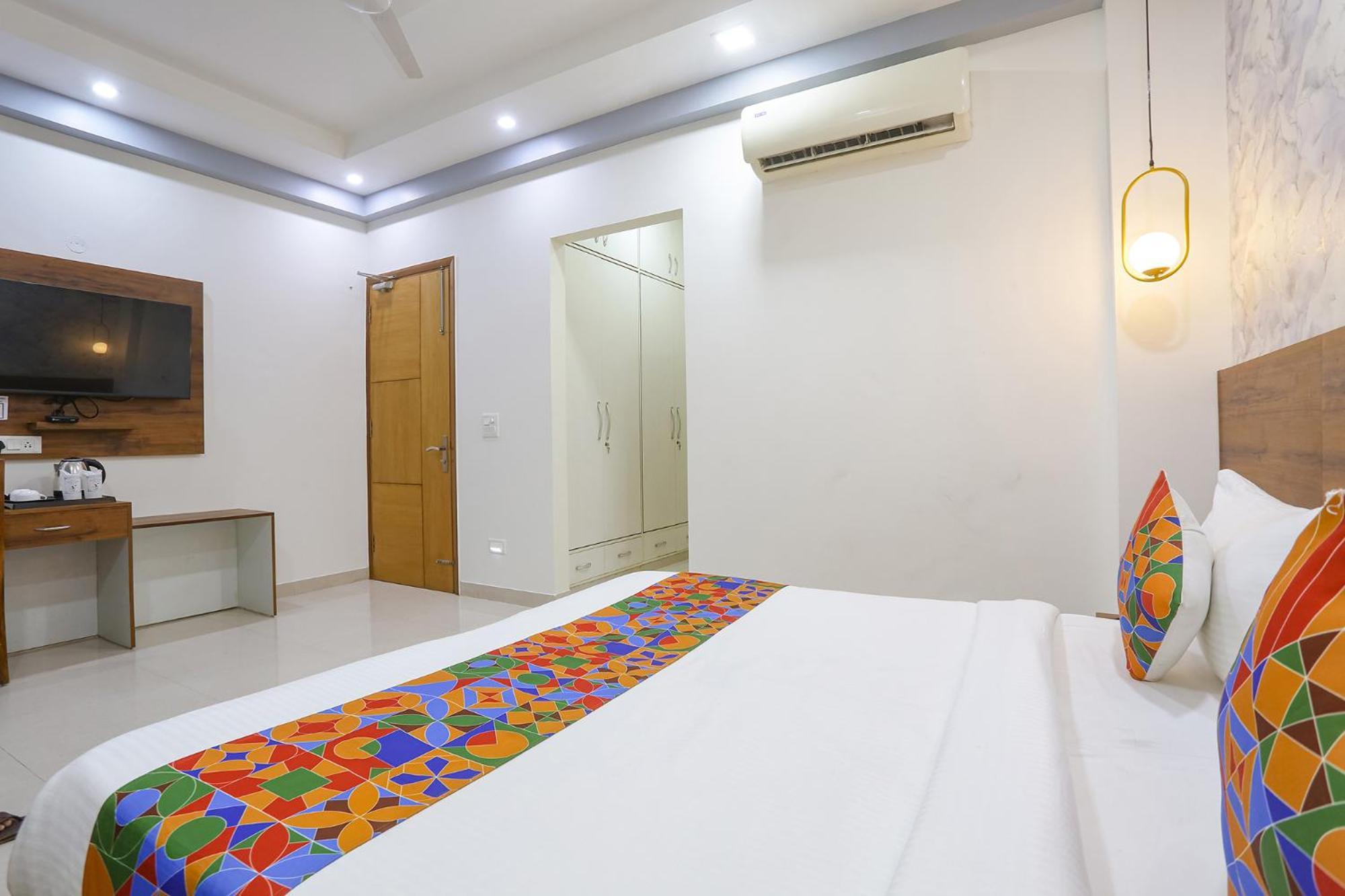 Fabhotel New Journey Hospitality Gurgaon Exterior foto